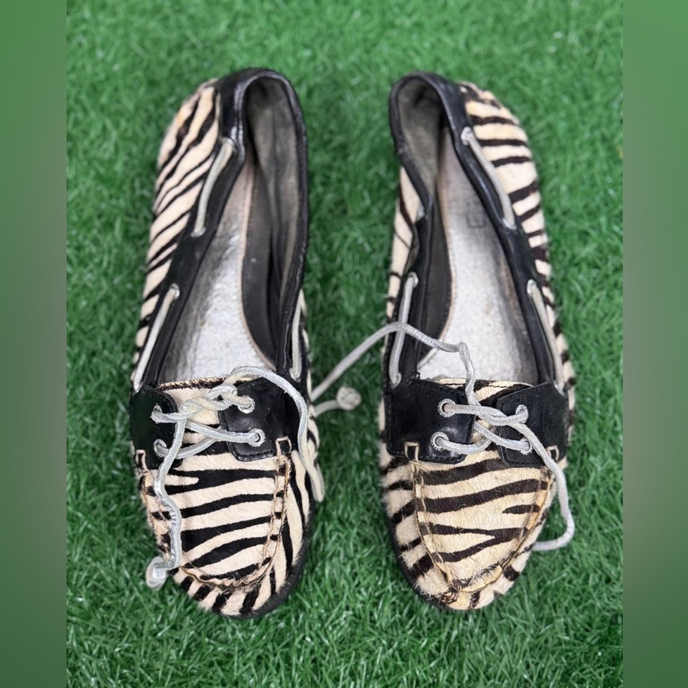 Sperry Zebra Print Women's Loafers Size 7